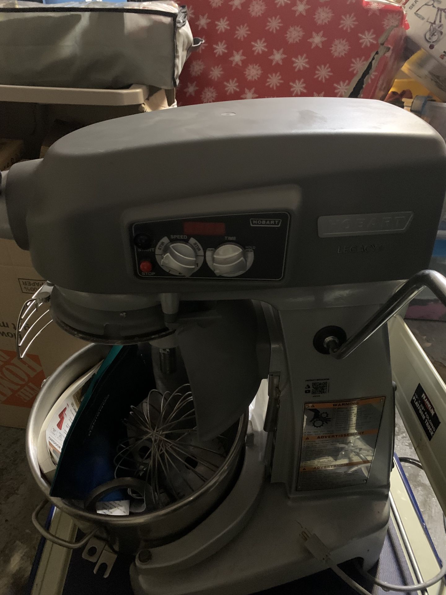 Hobart Legacy HL200 20 Qt. Bench Planetary Mixer - 120V 1-Phase w/ Accessories
