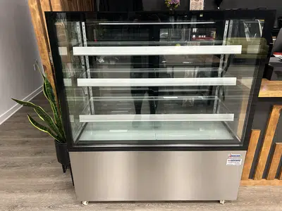 Omcan Display Case