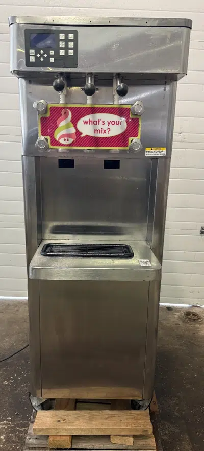 Stoelting F231 Gravity Fed Soft Serve Freezer, Air-Cooled, 1PH