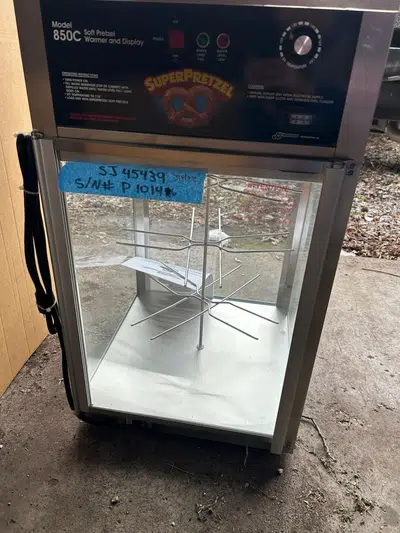 Super pretzel warmer and display model 850c