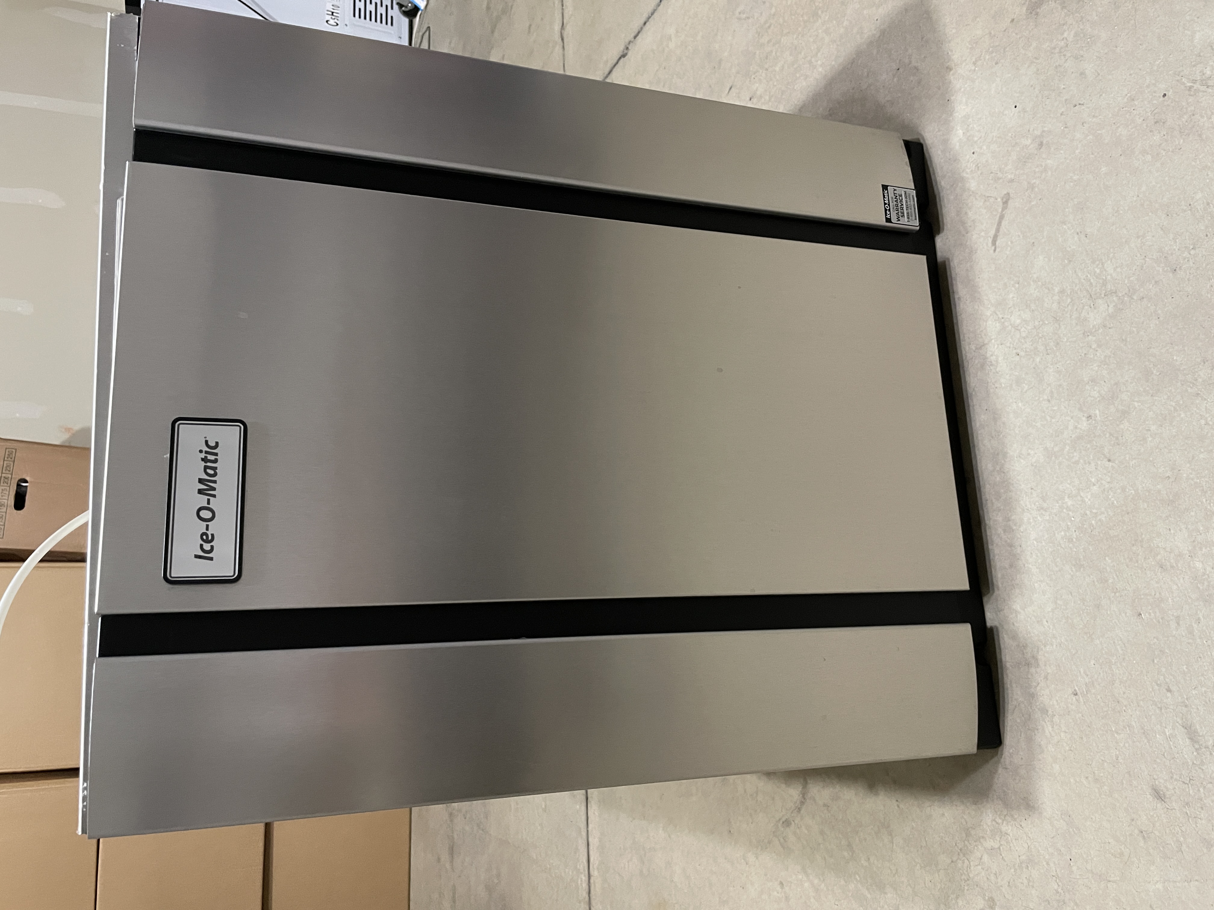 Used ICE O MATIC ICE MAKER 896lbs